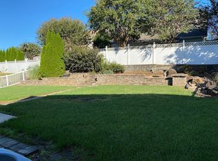 2724 Sunberry Ln NW, Concord, NC 28027