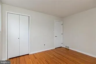 410 Woodlawn Ave — Photo 21