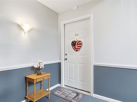 5th image of 7437 Waterford Dr APT 204