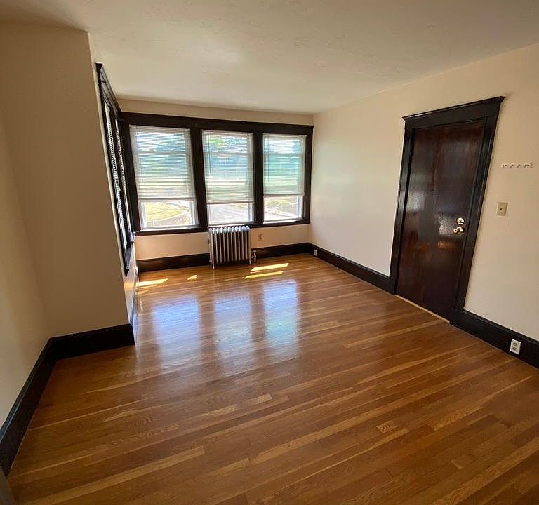 1st image of 231 Independence Ave #2