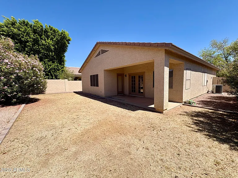 8234 W Salter Dr — Photo 33
