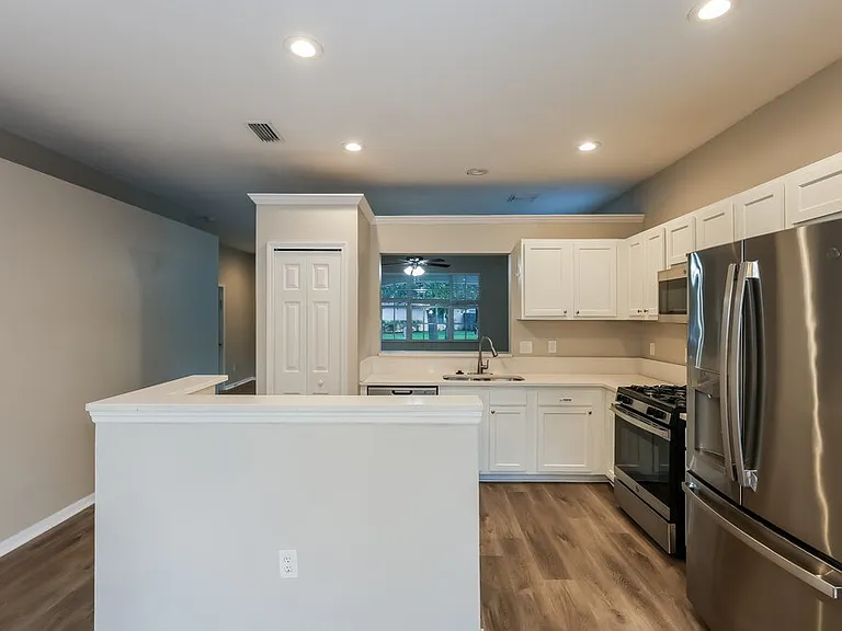 6707 Cambridge Park Dr — Photo 7