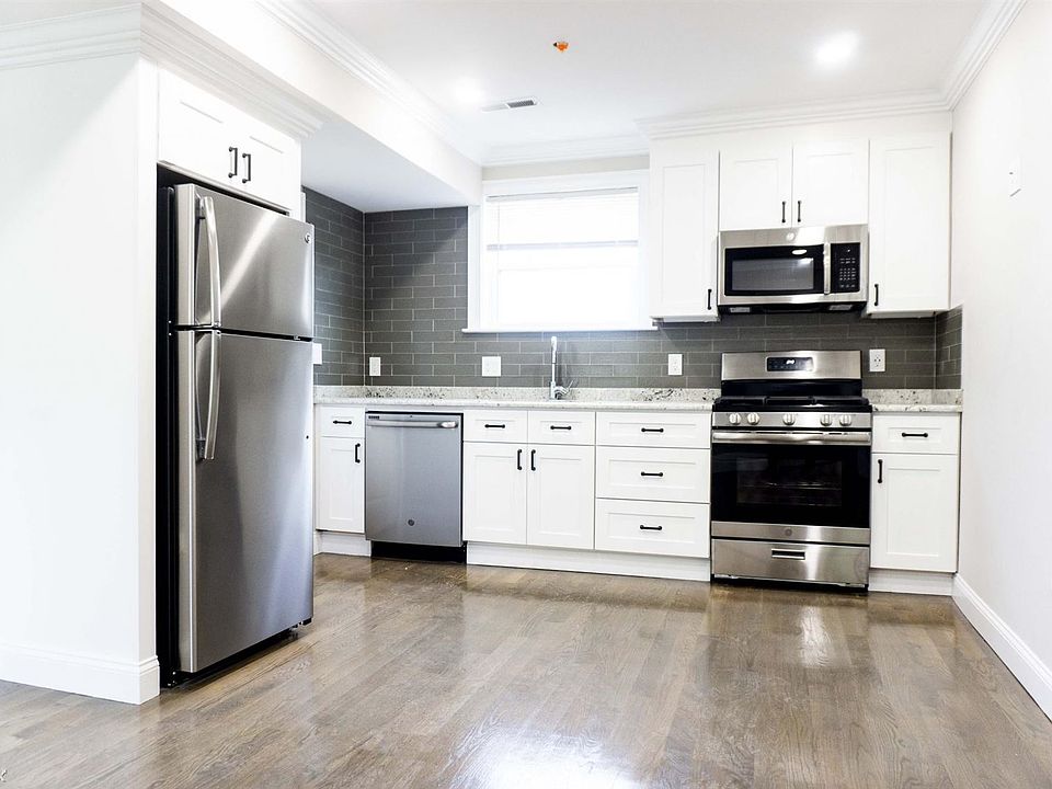 33 Merriam St. #2 Somerville Shared Unit Photo 2