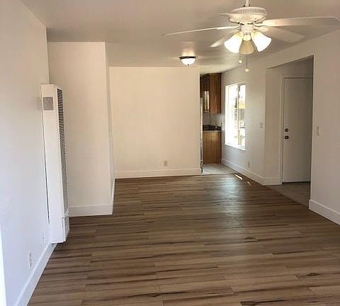 3rd image of 3402 Thimblehall Ln
