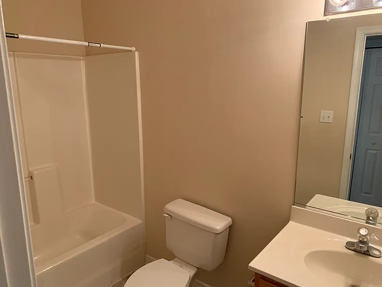 Hall Full Bathroom