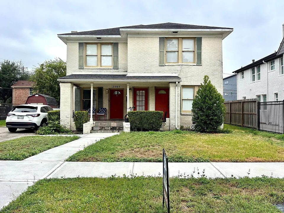 2405 Isabella St #3