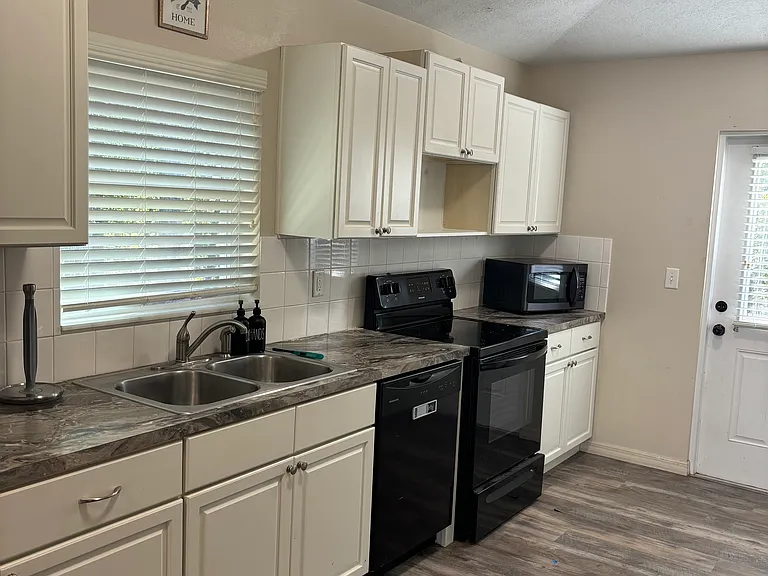 9426 N Mendoza Way — Photo 10