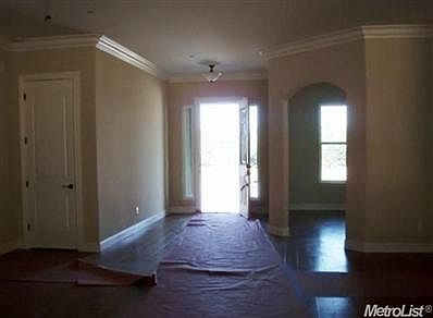 4th image of 10408 Fox Borough Dr
