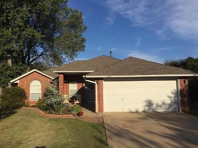 1st image of 2829 Redwood Dr