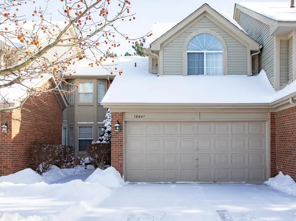 18641 Hilltop Ln, Riverview, MI 48193