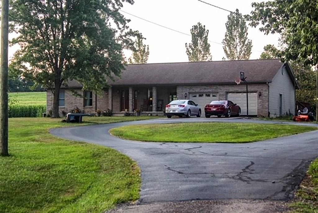 9206 W Us Highway 50, Medora, IN 47260 Zillow