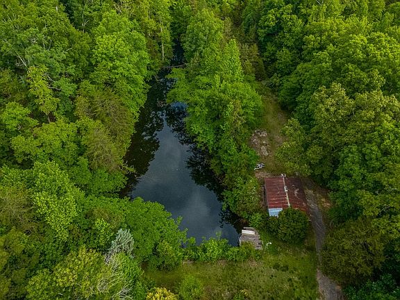 3rd image of 2840 Glenn Springs Rd