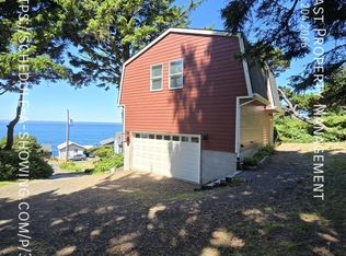 3572 Rocky Creek Ave, Depoe Bay, OR 97341