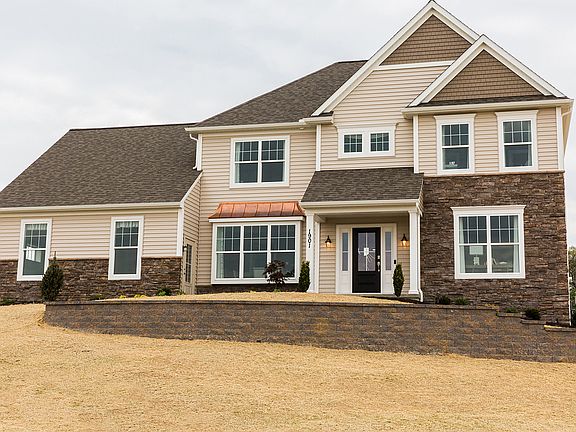 Brentwood Heritage - Side load garage