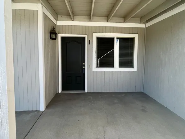 1519 NW Juniper St APT 1, Bend, OR 97703