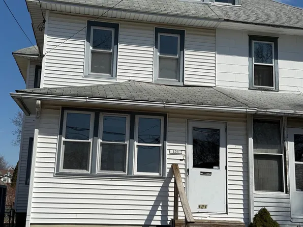 121 Virginia Ave, Audubon, NJ 08106
