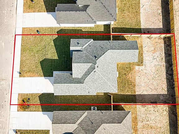5th image of 17928 Redwood St Lot 77