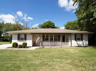 5219 W Farmington Rd, Peoria, IL 61604