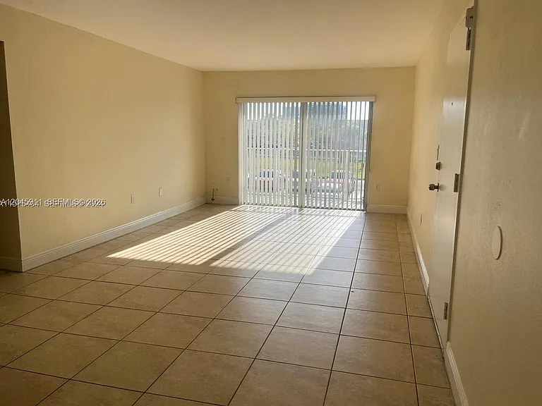5112 NW 79th Ave #2 — Photo 2