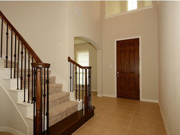 3rd image of 2100 Indigo Dr