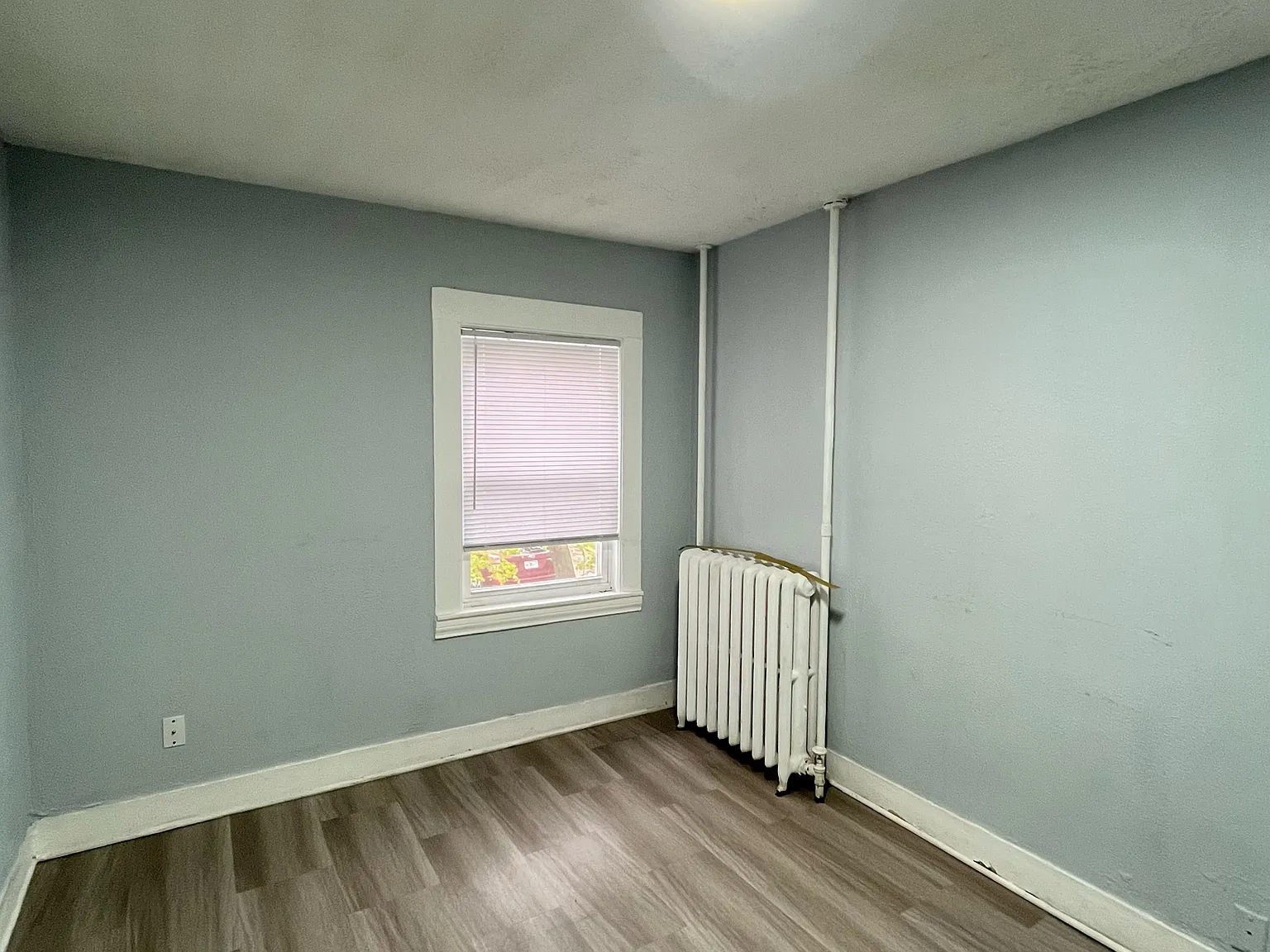 153 Horton St — Photo 4