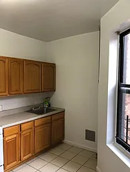 Rented by Arwell Realty