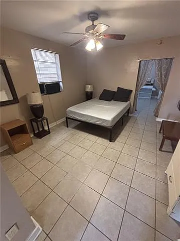 2 bed, 1.0 bath, 810 sqft, $1,100 — Photo 2