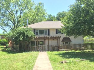 2613 S Owens School Rd, Independence, MO 64057