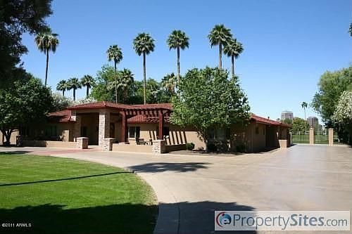 1st image of 2944 N Manor Dr W