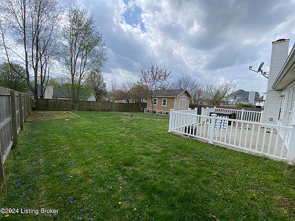 3rd image of 4622 Shenandoah Dr