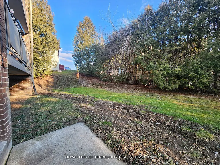 207 Trent St E #2 — Photo 21