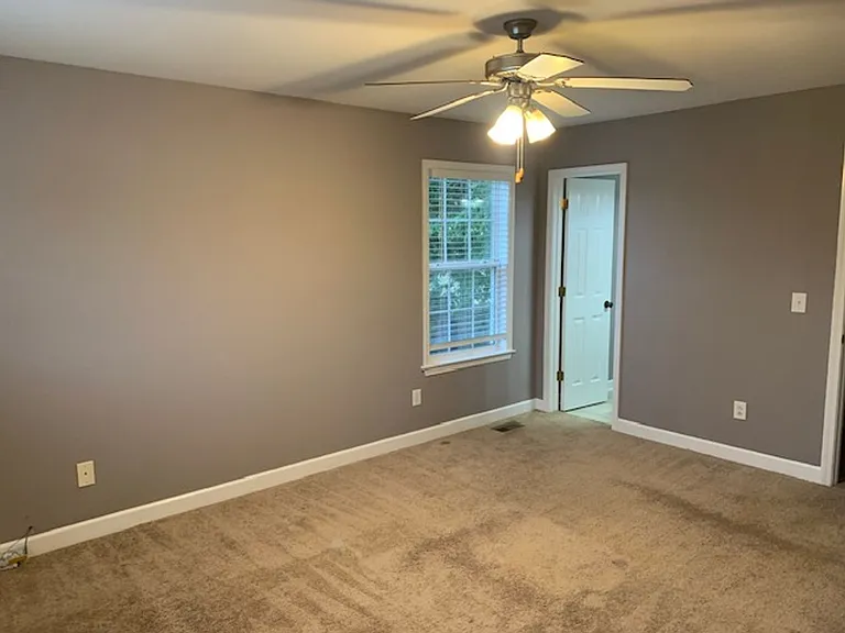 2244 Dewey Dr — Photo 9