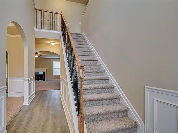 3rd image of 1019 Patriot Drive