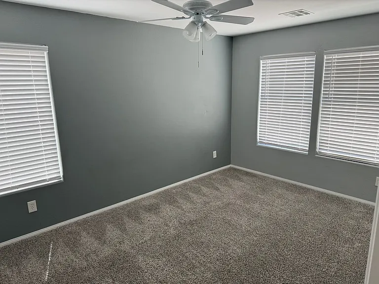 10039 Mystic Lake Ave — Photo 21