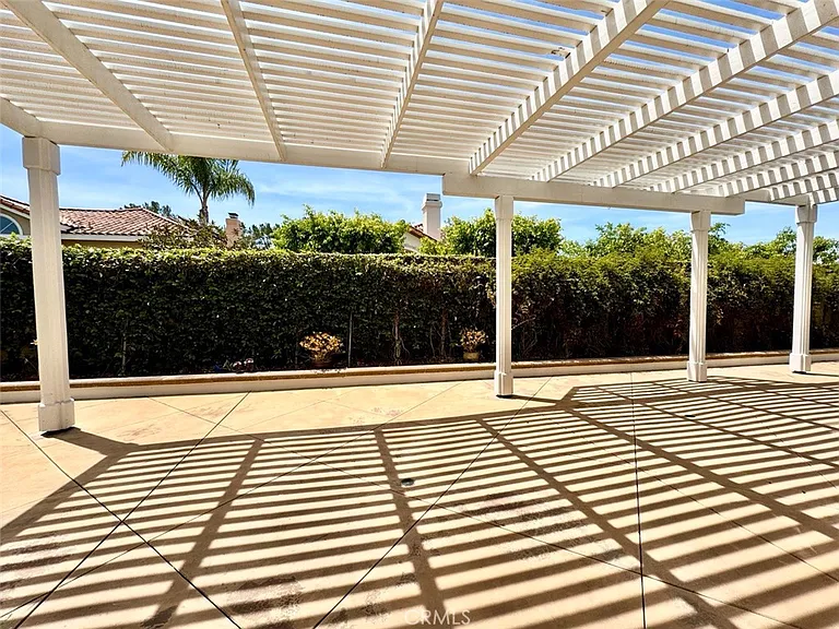 22511 Peartree — Photo 32