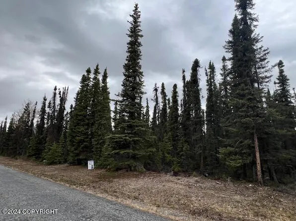 876 River Estates Dr, Soldotna, AK 99669