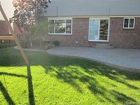 2nd image of 38296 Plumhollow Dr