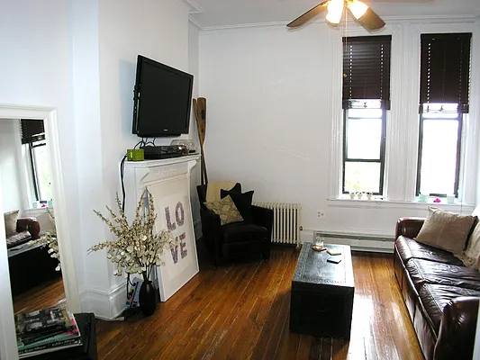 Rented by Townsley & Gay, LLC | media 23