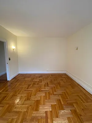 Rented by Houses of New York Realty LLC | media 18