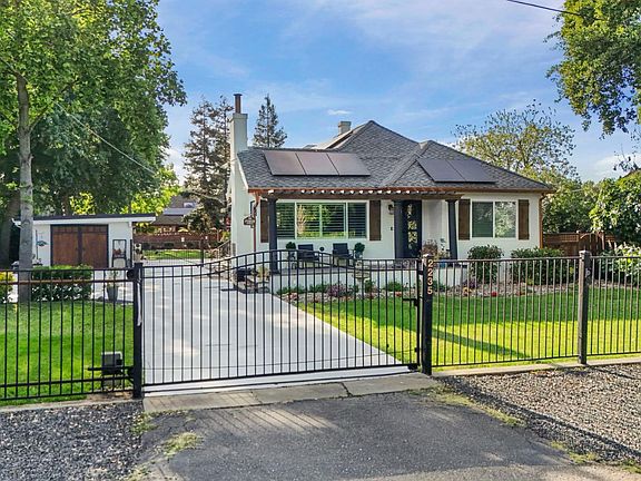3rd image of 2235 Moreing Rd
