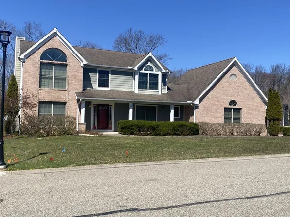 82 University Estates Blvd, Athens, OH 45701