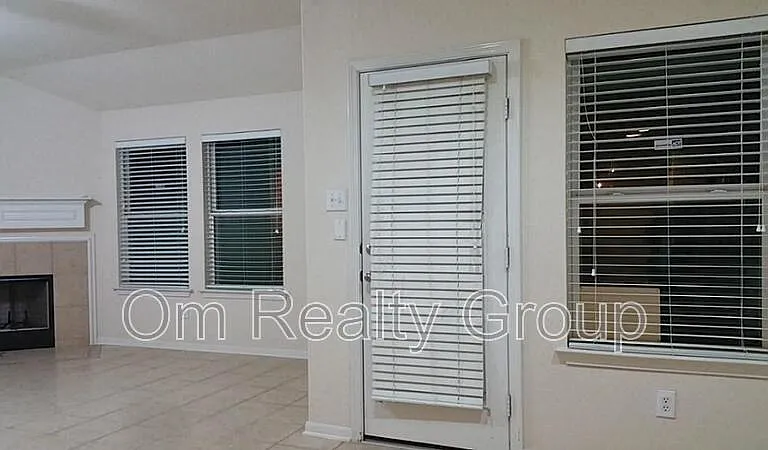 9506 Carsonmont Ln — Photo 34