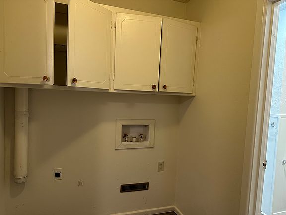 3rd image of 714 W 5th St