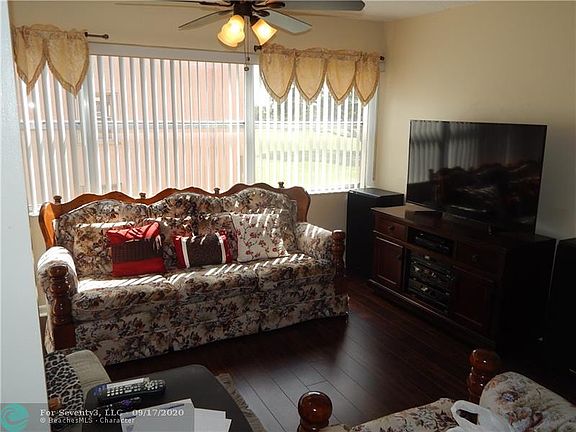 4th image of 9561 Sunrise Lakes Blvd APT 201
