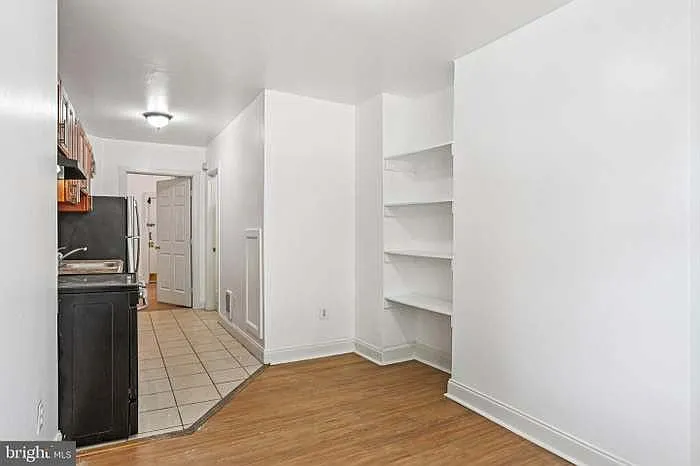 1522 N Frazier St — Photo 6
