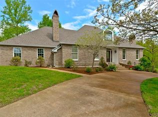 9142 Fox Bridge Dr, Saint Louis, MO 63127