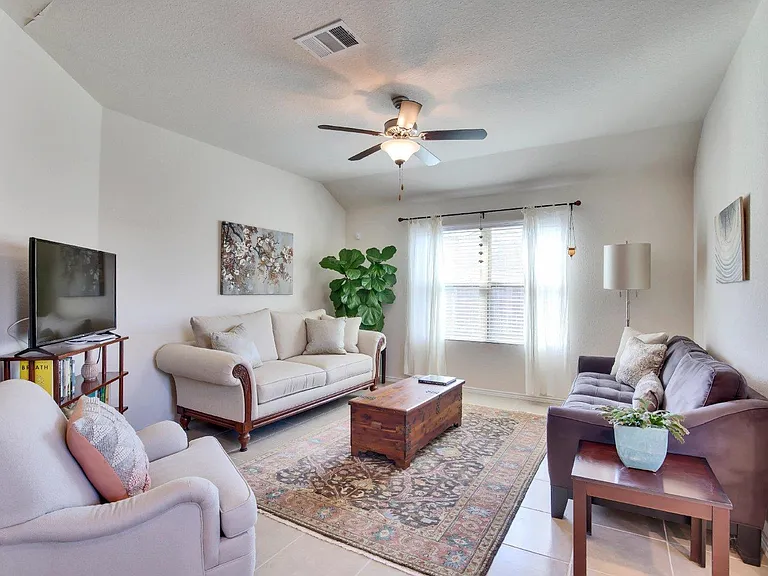 3712 Colorado High Ave — Photo 4