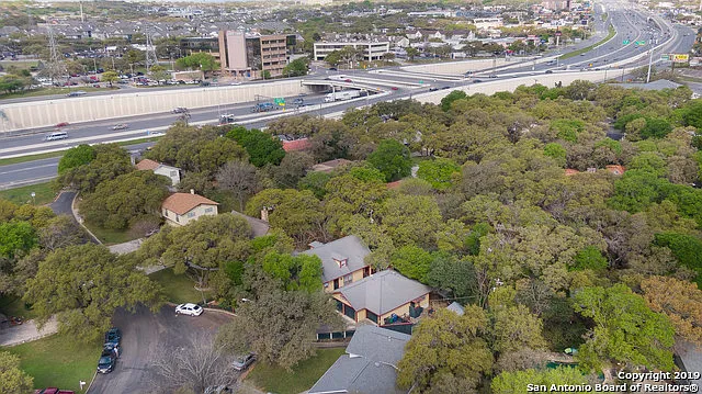 Proximity to IH10. Close and easy commute to all San Antonio has to offer.