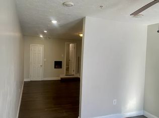 33 Hinckley St #B, Somerville, MA 02145