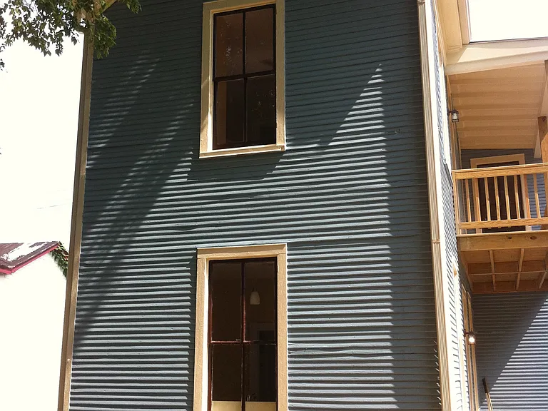 1507 Perry St — Photo 5